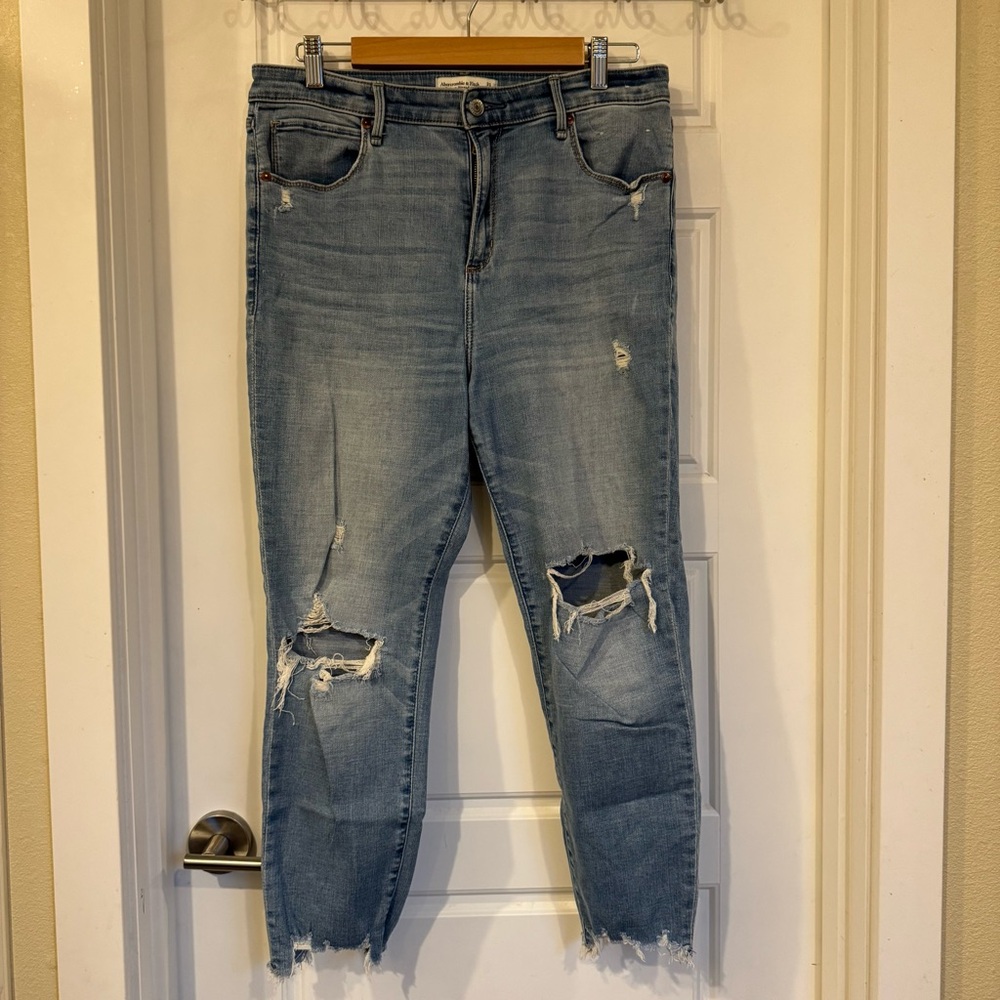 Abercrombie & Fitch The Super Skinny Ankle High Rise